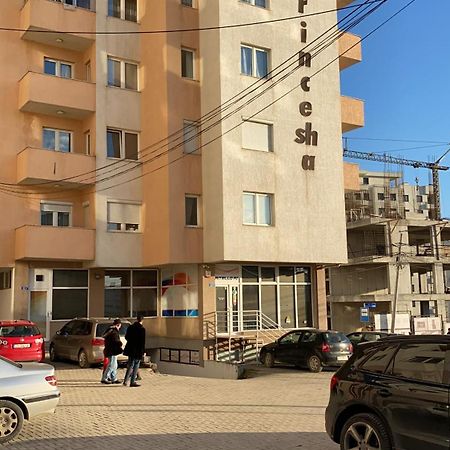 Apartment Nesti In Pristina Kosovo 外观 照片