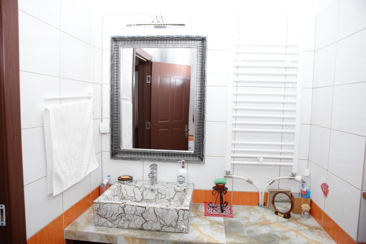 Apartment Nesti In Pristina Kosovo 外观 照片